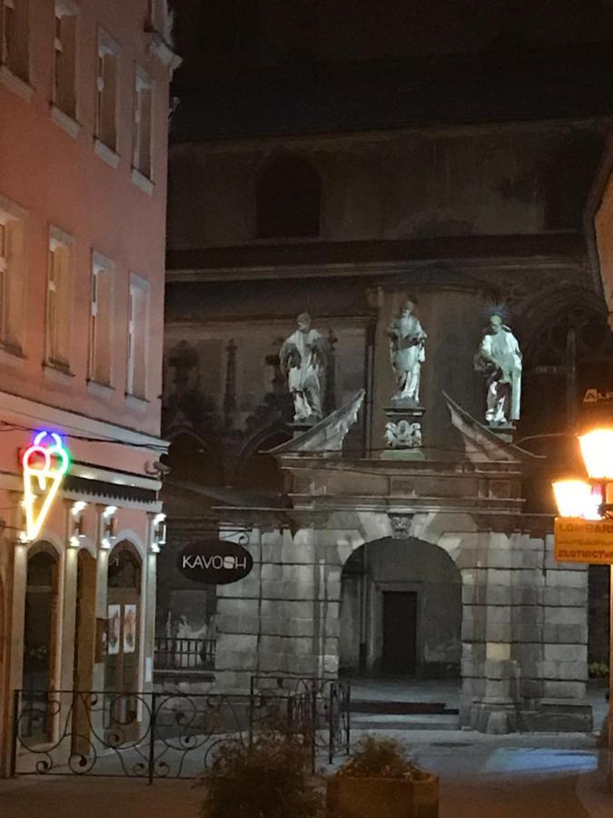 Willa Przy Czarnej Bramie Kłodzko Buitenkant foto